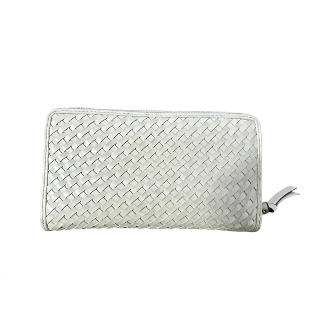 Tory Burch Cream Woven Leather Zip Around Wallet One Size